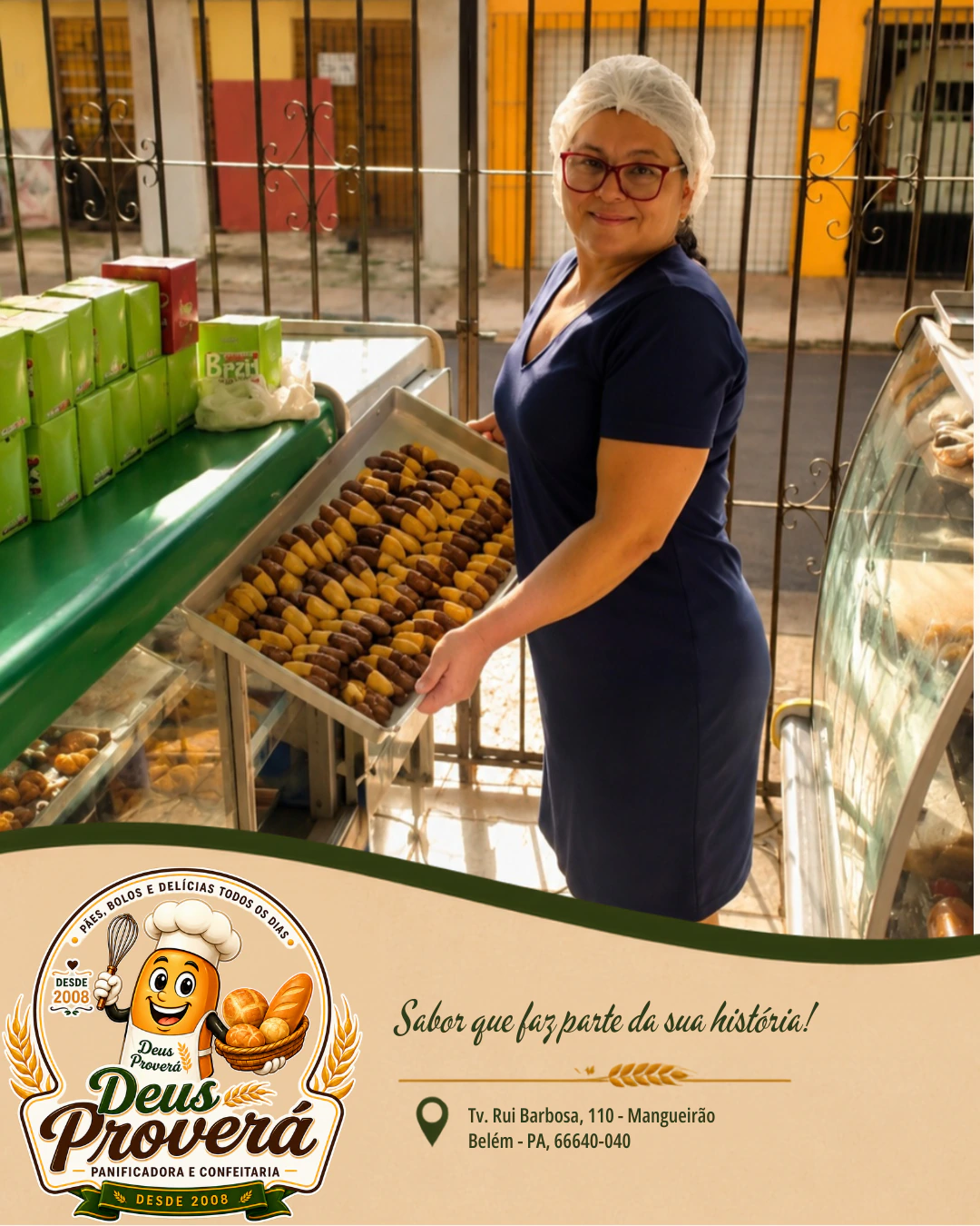 Francy Nunes, proprietária da Deus Proverá, com uma bandeja de sonhos na vitrine